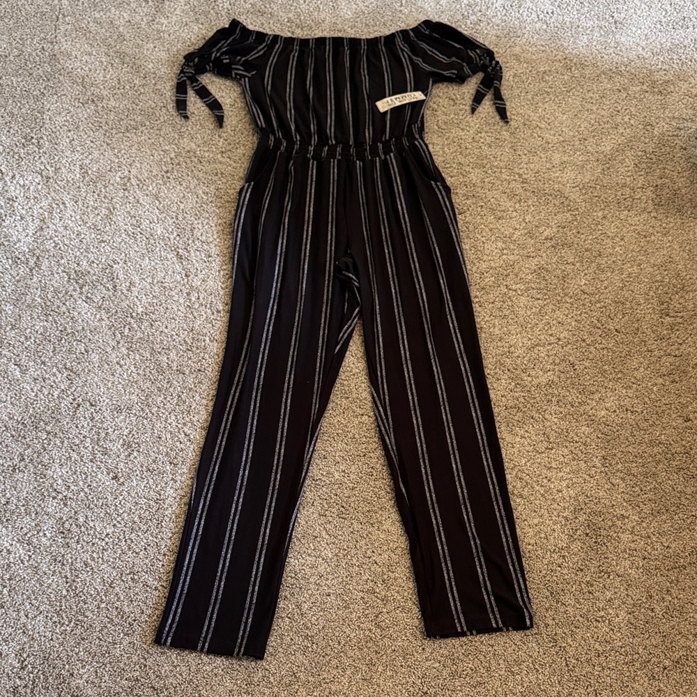 Derek Heart Black and White Striped Jumpsuit Sz L NWT